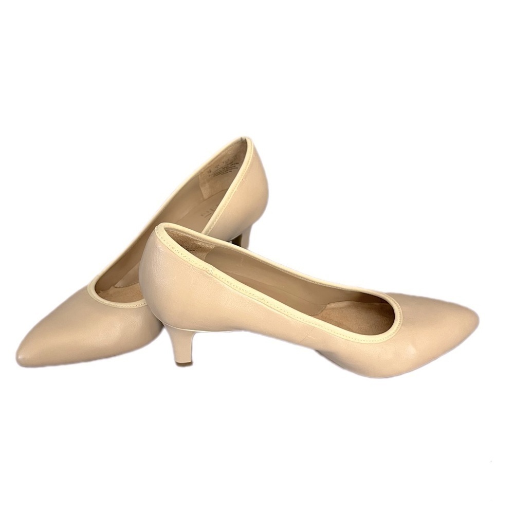 Women's size 7 Naturalizer Everly Nude Kitten Heel Pump